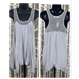 NEW $29 Boho Grey Embroidered Trim Shark Bite Long Line Tank Top sz S